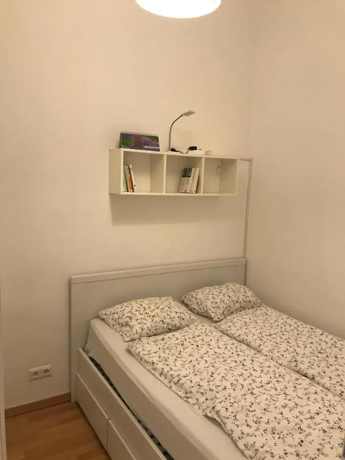 Nice Apartment Near Schoenbrunn And Downtown Wien