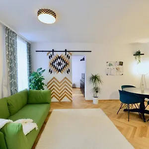 Apartament Modern Flat With Parking Space
